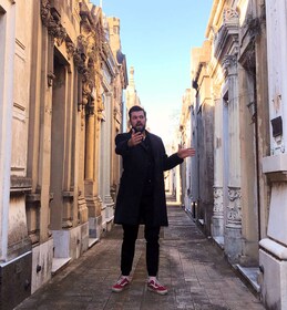Alternative Buenos Aires - Spooky Cemetery, Myths & Pizza