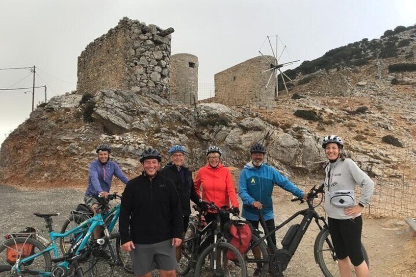 3-Hour Crete E-Bike Tour with Wine Tasting