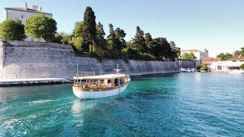 Zadar: Swim Cruise – Comfortable and Family-Friendly