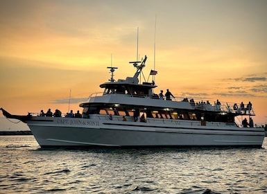 Hyannis: Sunset DJ Party Cruise