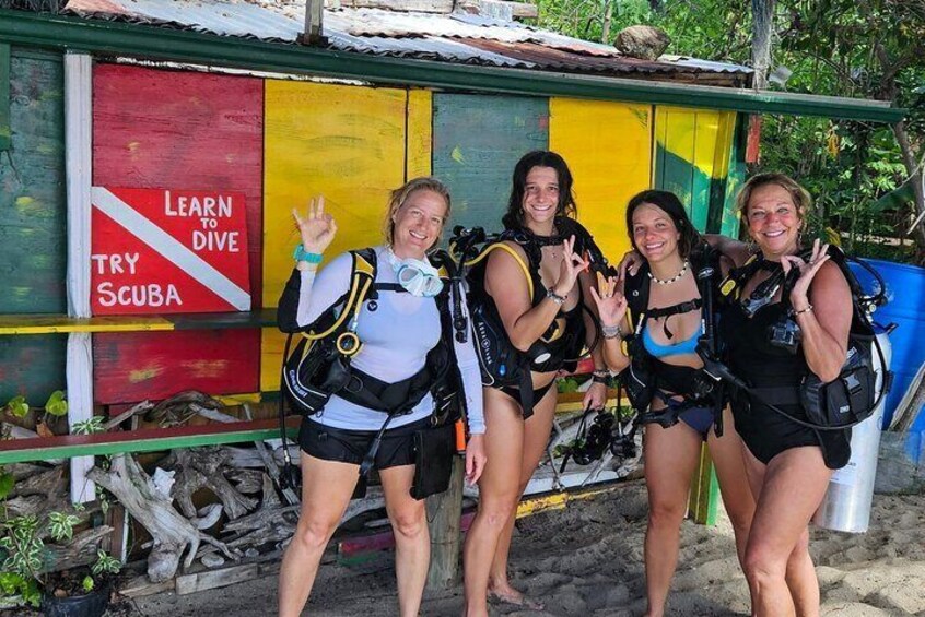 Try Scuba Diving experience for Beginners (and other PADI Scuba Diving courses)