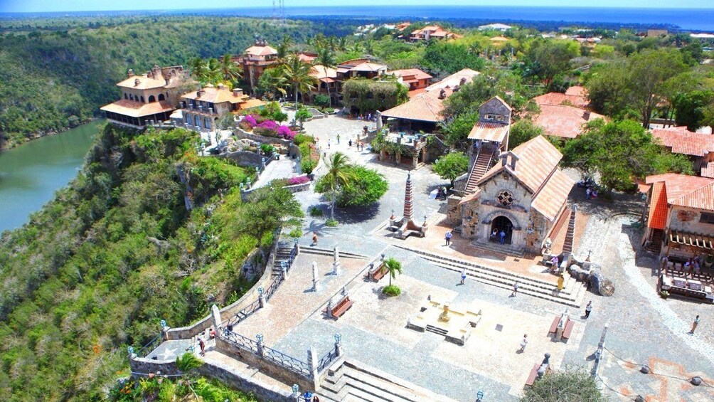 All Inclusive Day Trip to Altos de Chavon & Saona Island