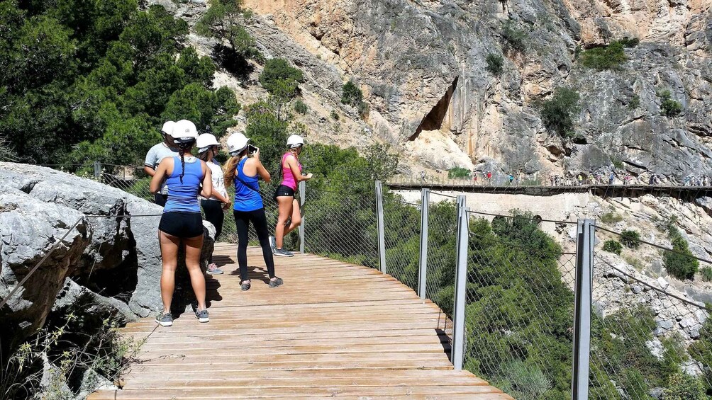 Picture 3 for Activity Ardales: Caminito del Rey Group Walking Tour