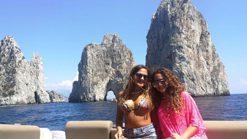 Picture 9 for Activity Amazing Private Yacht Tour to Capri & Positano