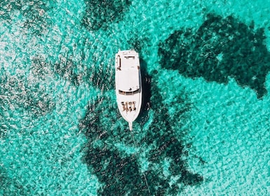 Lanzarote: Private Yacht Boat Trips & day at sea