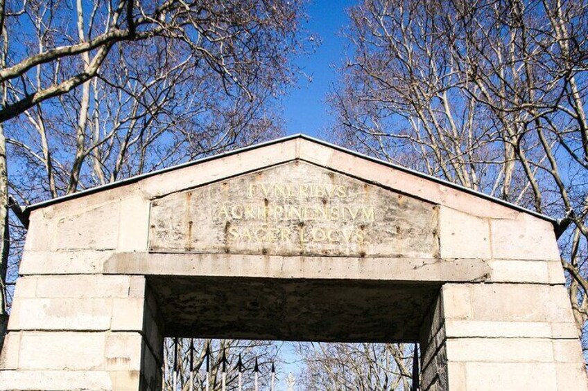Guided tour of the Melatenfriedhof in Cologne