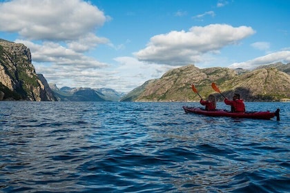 Small-Group Kayaking Experience in Lysefjord