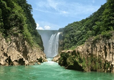 Water adventure: Tamul waterfall and Water Cave cenote.