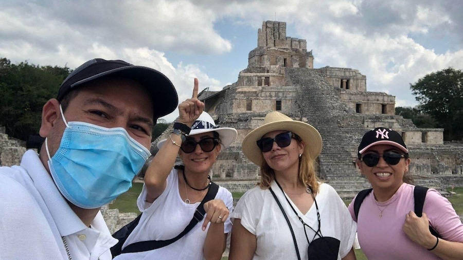 Edzná Mayan Ruins: Traveling by Colectivo
