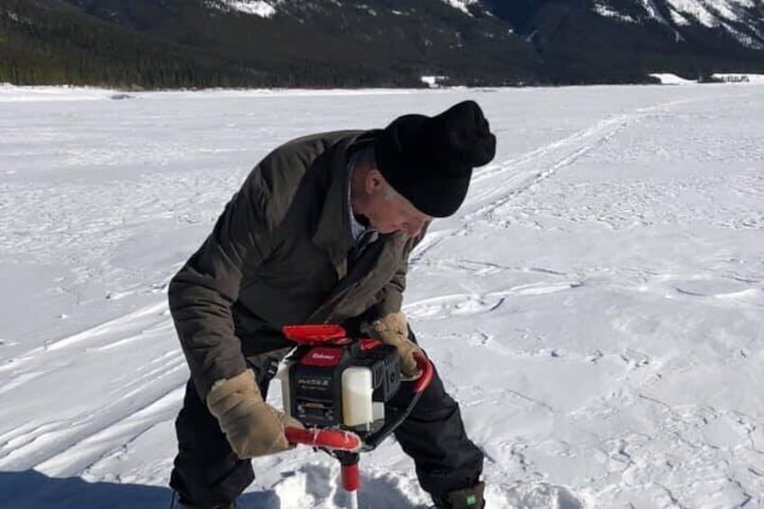 Private All Inclusive Ice Fishing Experience 