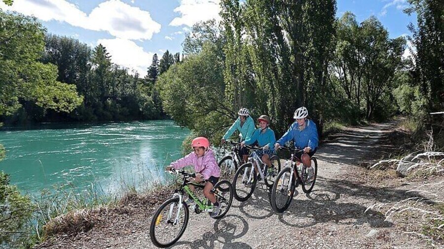 Central Otago River Loop Trail on E Bike
