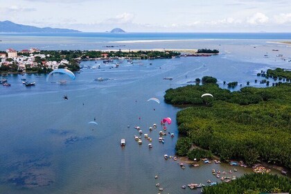 Avventura in parapendio da Hoi An – Volo costiero vicino a Da Nang