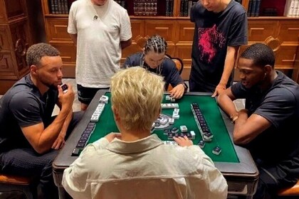 Tour cultural y de diversión local de Chengdu (inglés/japonés/coreano)