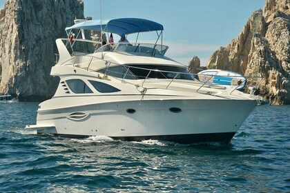 Pura Vida Yacht 42 FT with all inclusive service in Cabo