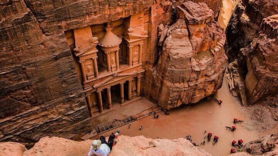 From Amman: Private full day Petra and Wadi rum