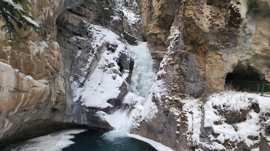 Banff/Canmore: Johnston Canyon & Marble Canyon