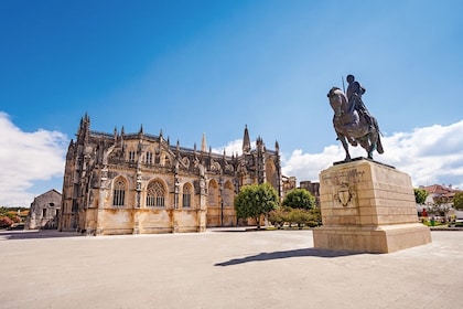 Fatima, Batalha, Nazaré, Kota Pribadi Obidos Tur dari Lisbon