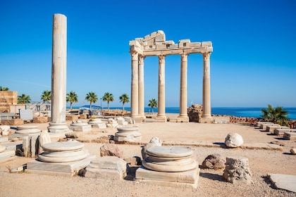 Romerska ruiner i Antalya: Dagstur till Perge, Aspendos och sidan