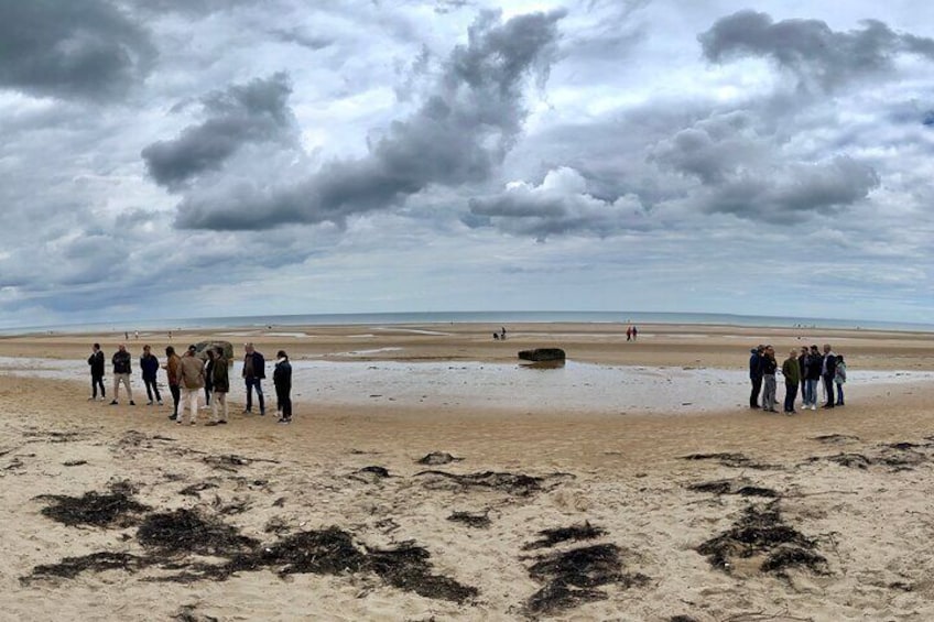 Omaha Highlights Tour with a DDAY expert from Bayeux