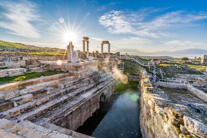 Antalya: passejada del dia del patrimoni natural de Pamukkale i Hierapolis
