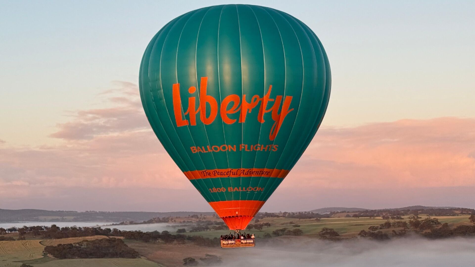 Ballooning in Yarra Valley INCLUDES Breakfast