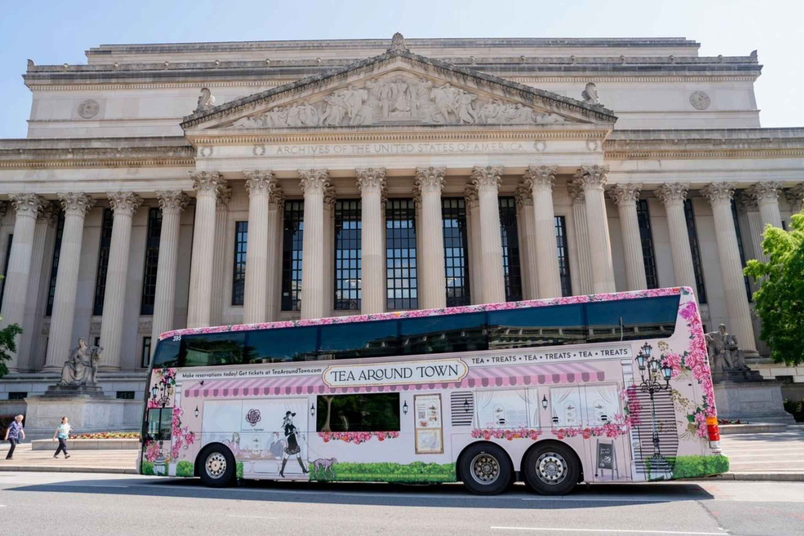 Washington, D.C.: Tea Around Town Bus Tour with Landmarks
