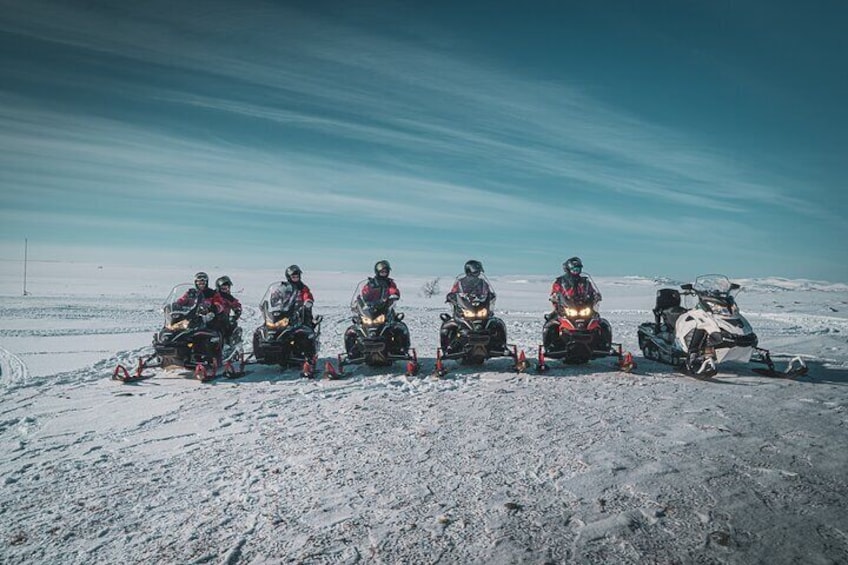 Finnmarksvidda Snowmobile Adventure