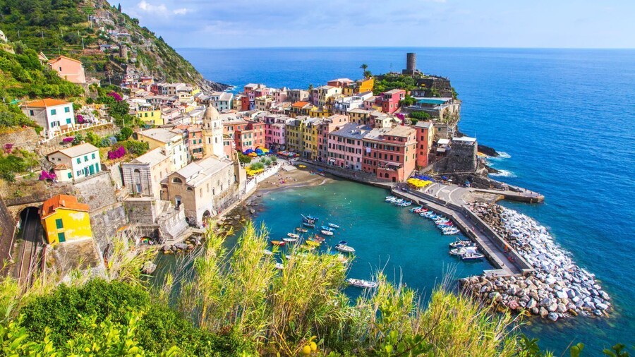 Florence to Cinque Terre: Discover the Colorful Cliffside Villages