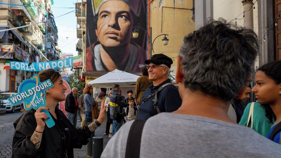 From Naples: Pompeii & Naples Underground with Lunch