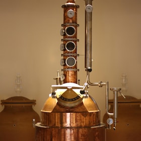 Visit the distillery of Ischia island