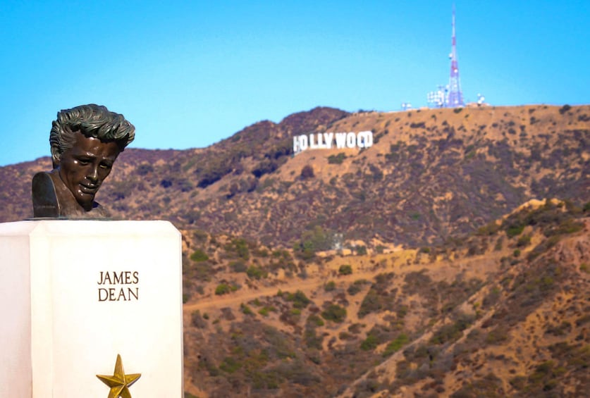 James Dean memorial statue in Hollywood
