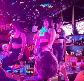 Crazy time！Muscle Girls + Alcohol + Object Destruction Tour!