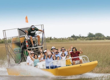Homestead: Everglades Alligator Farm Entry and Airboat Ride