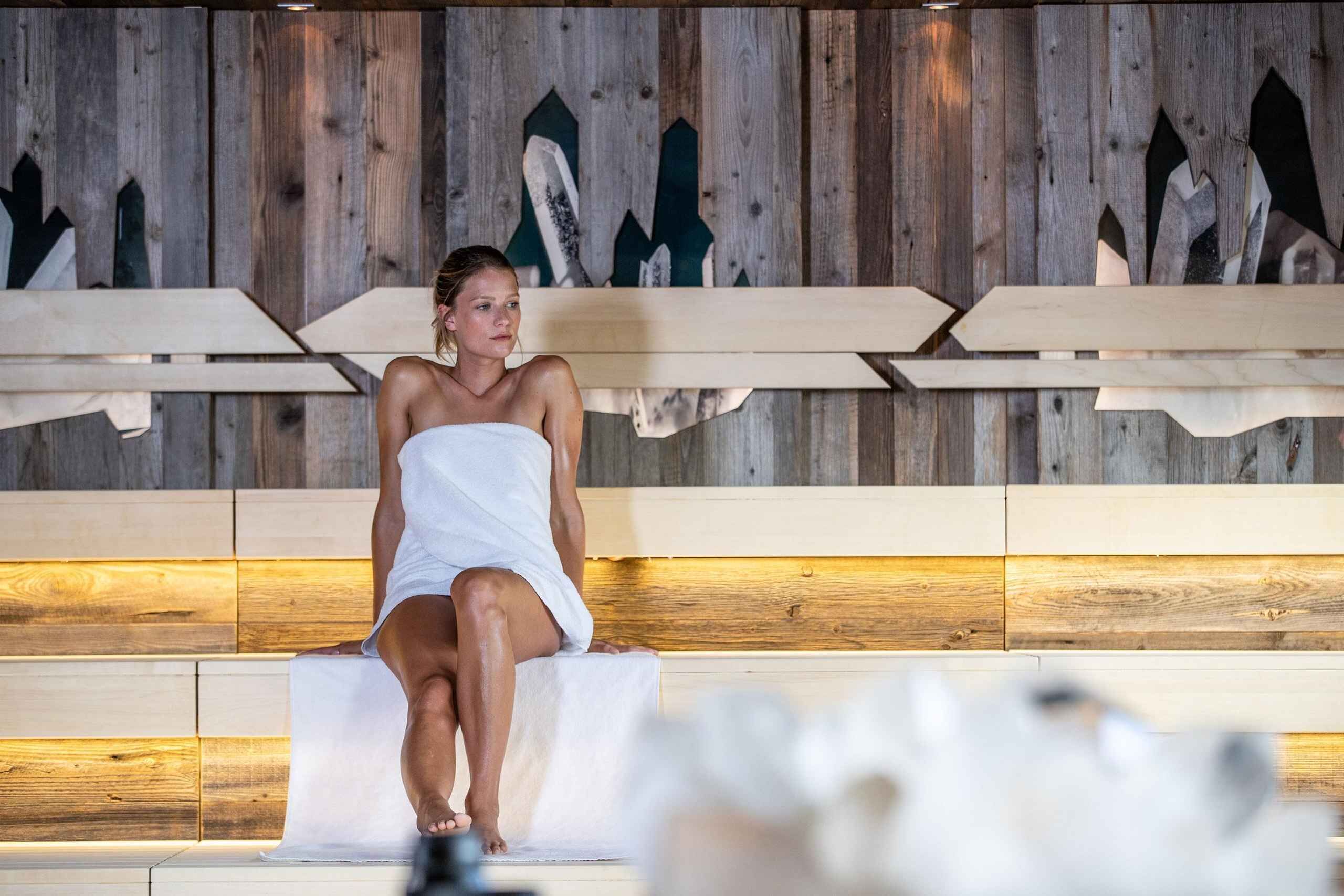 Zell am See: Tauern SPA Day Ticket for Water World