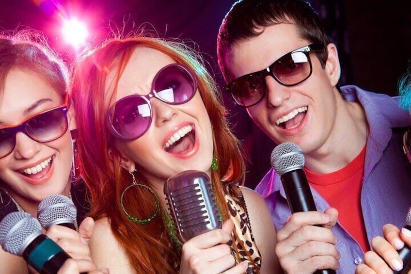 Karaoke and Drag Cabaret BOTTOMLESS BRUNCH