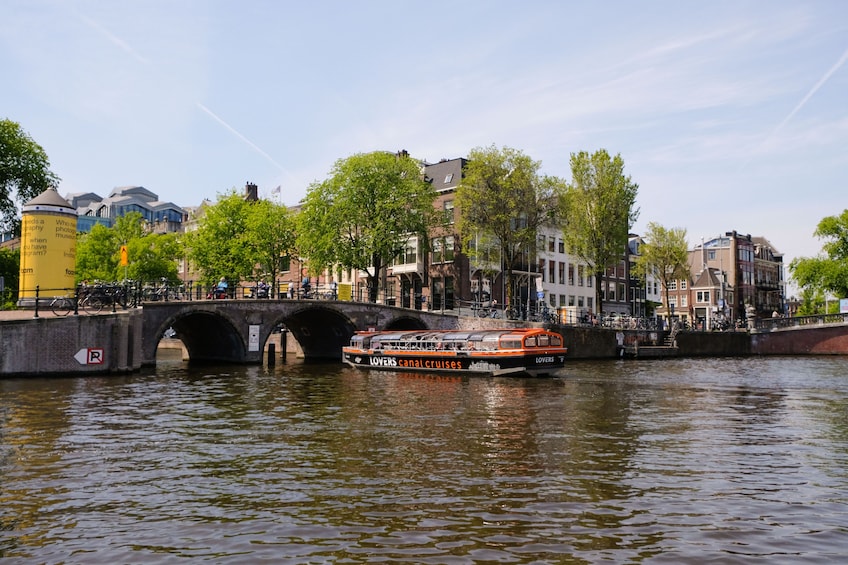 Amsterdam Canal Cruise by Semi-Open Boat