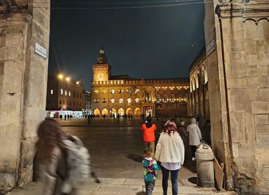 Bologna: Sipping Through the City After Dark Tour