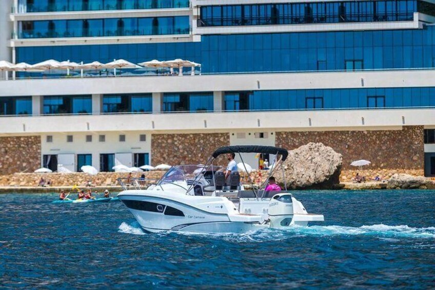 Luxury speedboat CC 9.0 WA -new delivery 