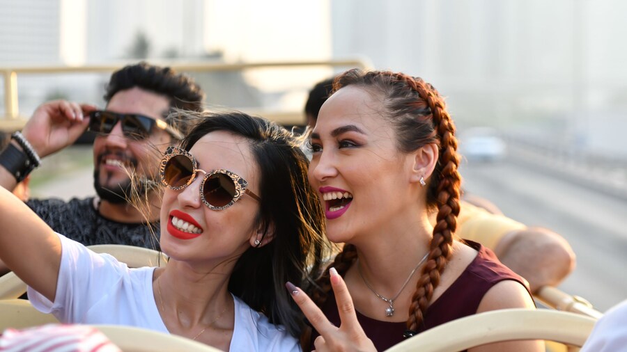 Dubai Combo Discover + Desert Safari