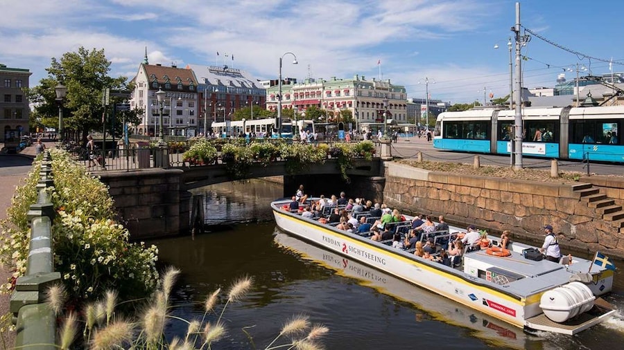 Gothenburg: City Canal Sightseeing Cruise
