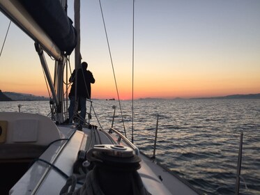 Romantisk upplevelse på en segelbåt i Vigos flodmynning