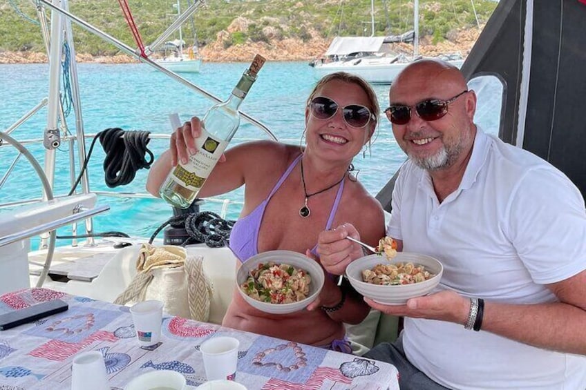 Sailing day tour in Maddalena Archipelago from Palau