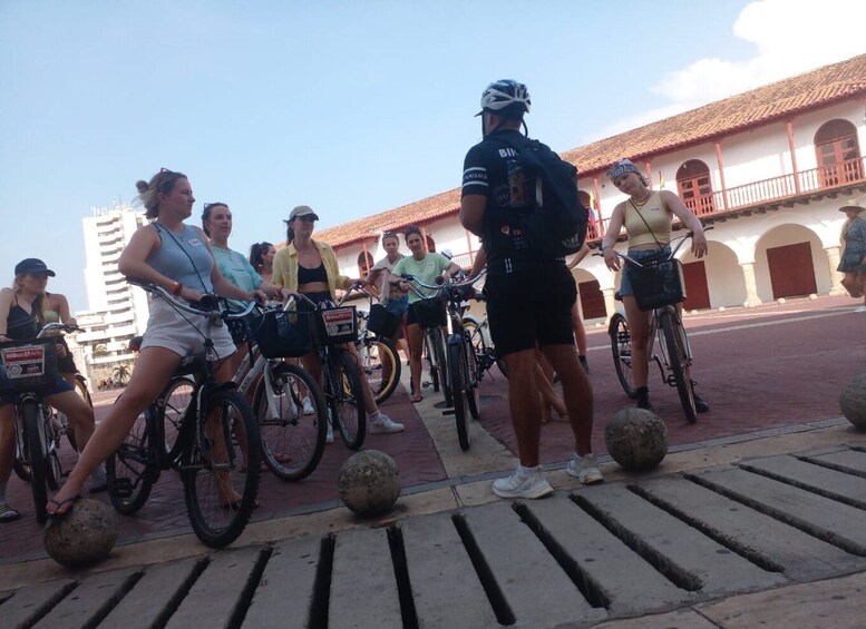 Picture 21 for Activity Cartagena: Mountain Bike Tour Tasting Flavors