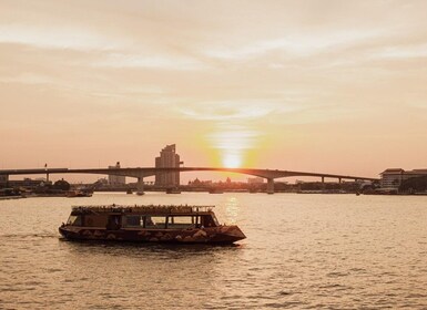 Bangkok: Okura Cruise - Luxury Japanese Dinner Cruise
