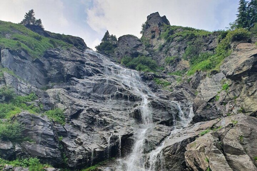 Transfagarasan Private Sightseeing Tour from Bucharest - Day Trip