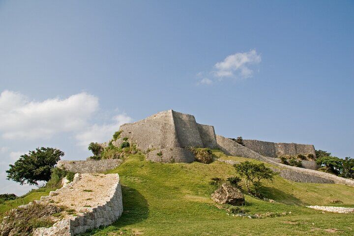 Okinawa: Katsuren Castle Ruins and Museum Guided Tour