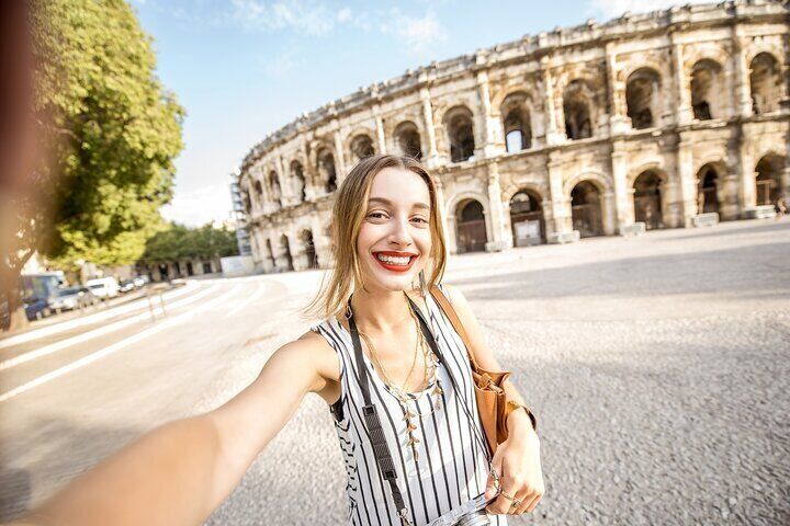 Nimes: Ancient Roman Arena Ticket & Old Town Audio Tour