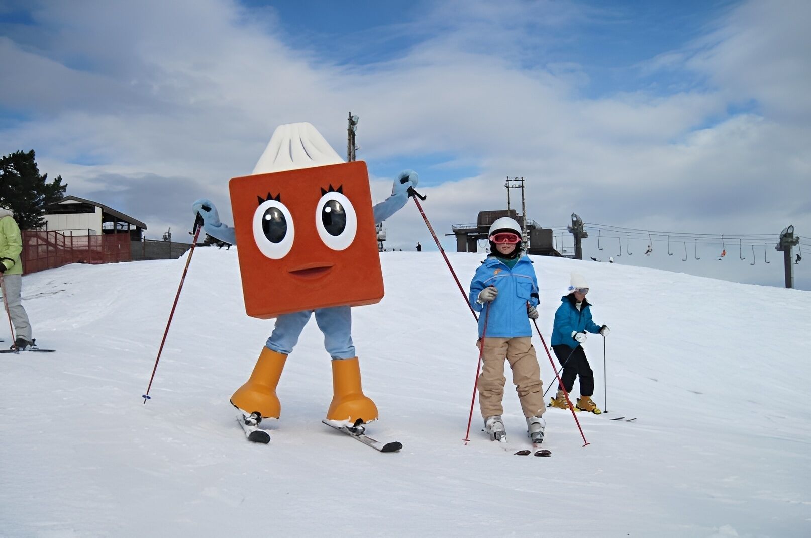 Japan: Shiga Hakodateyama Ski Resort Day Trip