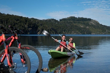 COMBO Rent of Electric Bike + Kayak or SUP in Circuito Chico