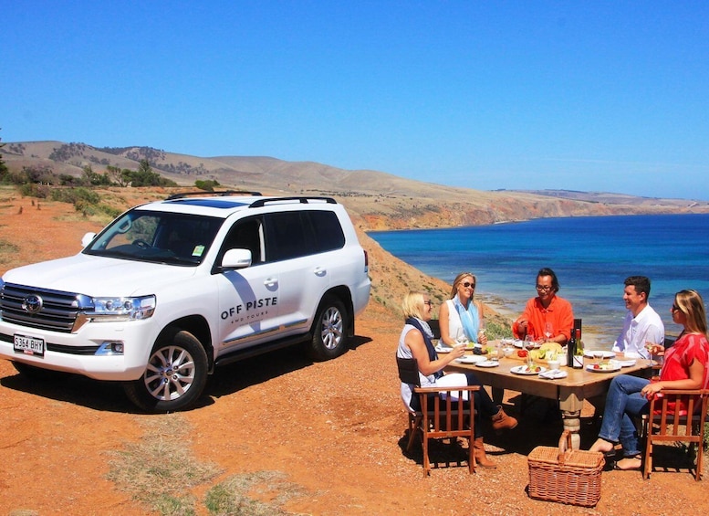 Adelaide: Wine and Wildlife 4WD Tour